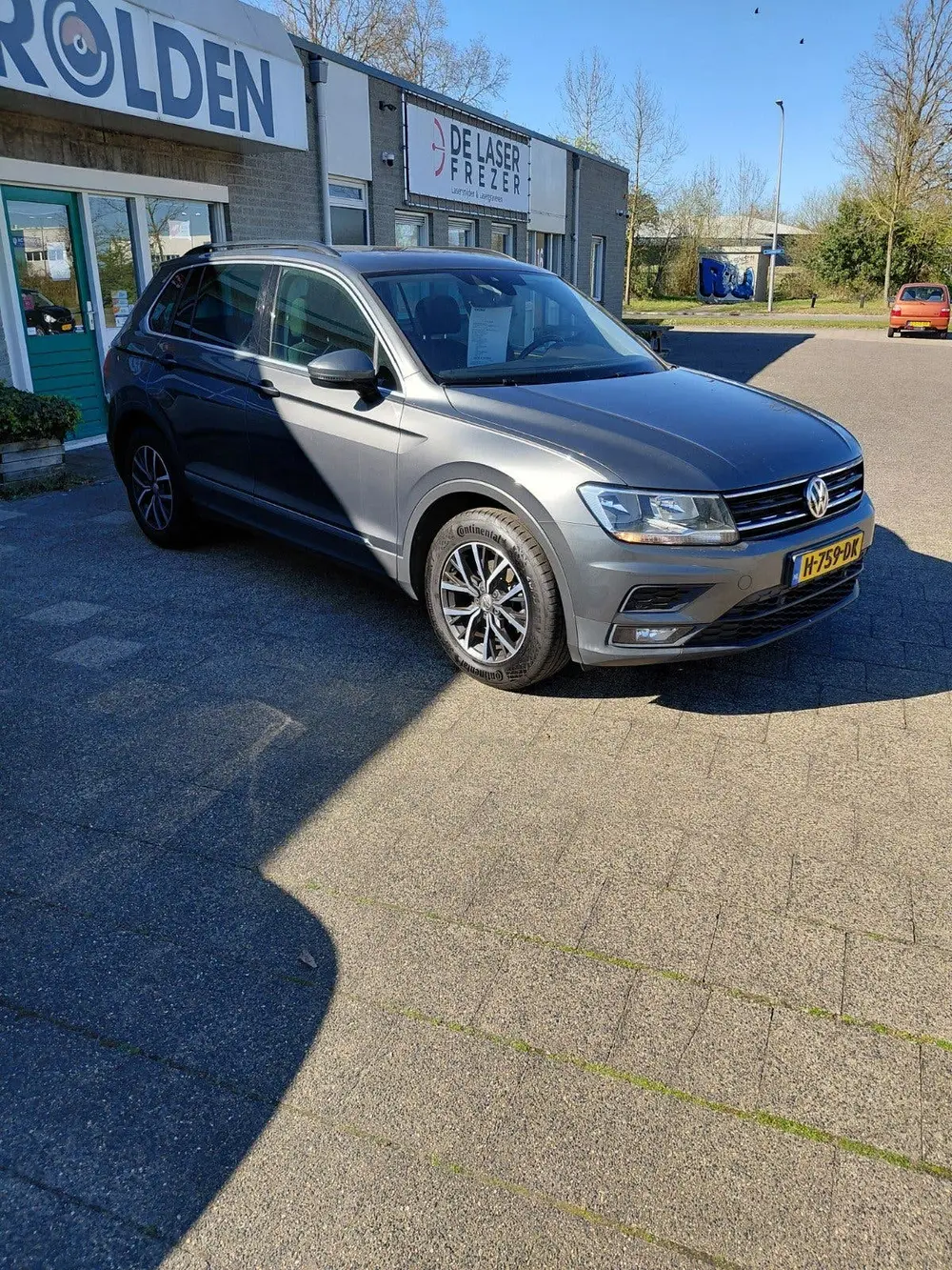 Volkswagen Tiguan 1.5 TSI 130pk 2020 Grijs uit 2020