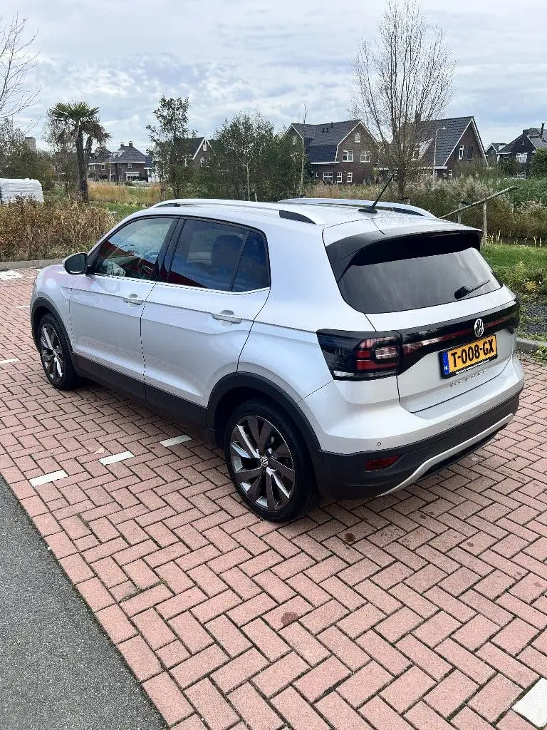Volkswagen T-Cross Financial lease | Volkswagen T-Cross 1.0 TSI 115pk 7-DSG uit 2019, foto 5