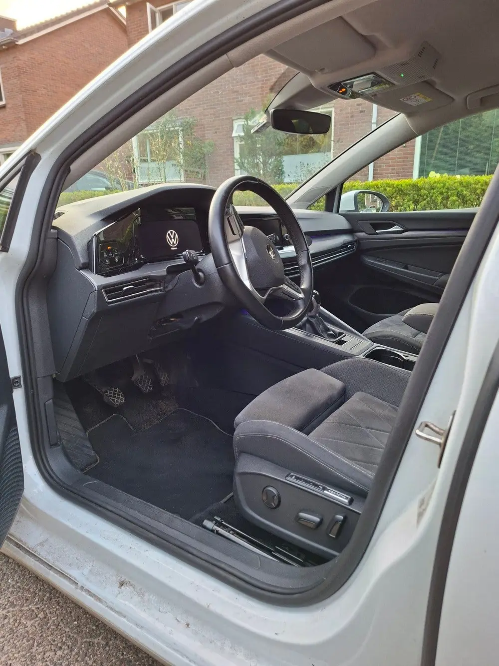 Volkswagen Golf Style 1.5 TSI 130pk 2021 Wit uit 2021, foto 8