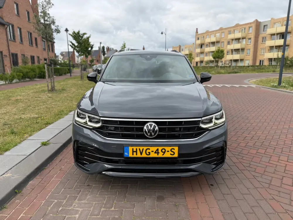 Volkswagen Tiguan 1.4 TSI Ehybrid 245pk DSG 2021 Grijs | BTW uit 2021, foto 8