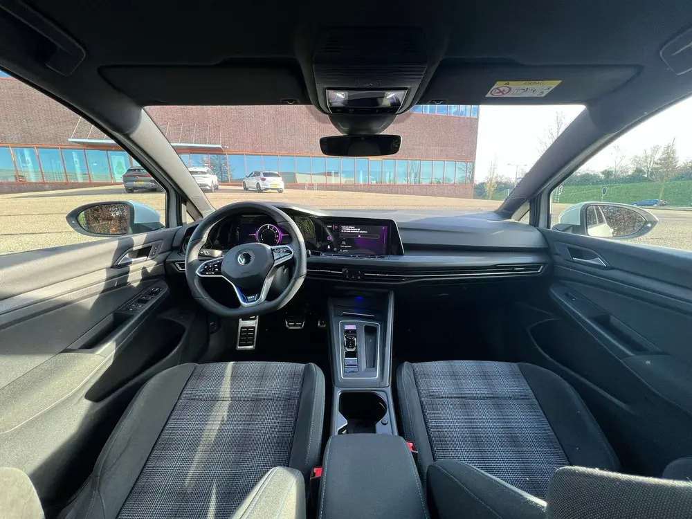 Volkswagen Golf 1.4 GTE eHybrid (IQ-Light, 1e Eig, 2021) uit 2021, foto 11