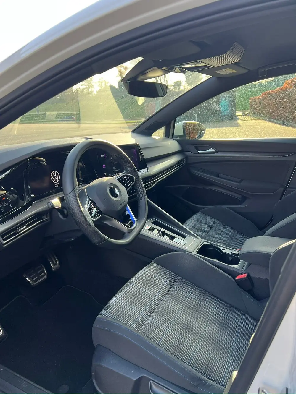 Volkswagen Golf 1.4 GTE eHybrid (IQ-Light, 1e Eig, 2021) uit 2021, foto 12