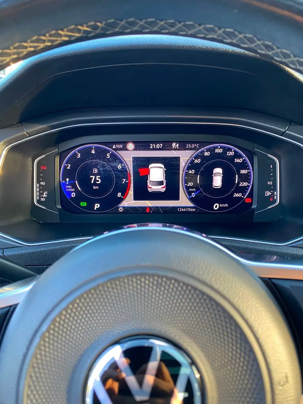Volkswagen T-Roc 1.5 TSI 150pk 7-DSG 2022 Zwart uit 2022, foto 16