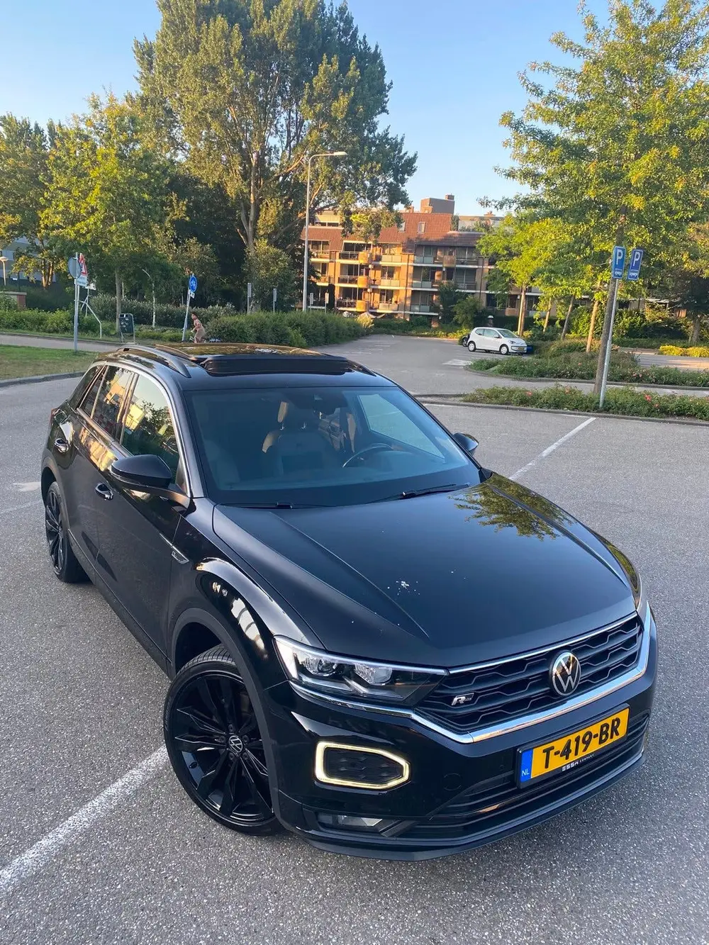 Volkswagen T-Roc 1.5 TSI 150pk 7-DSG 2022 Zwart uit 2022, foto 5