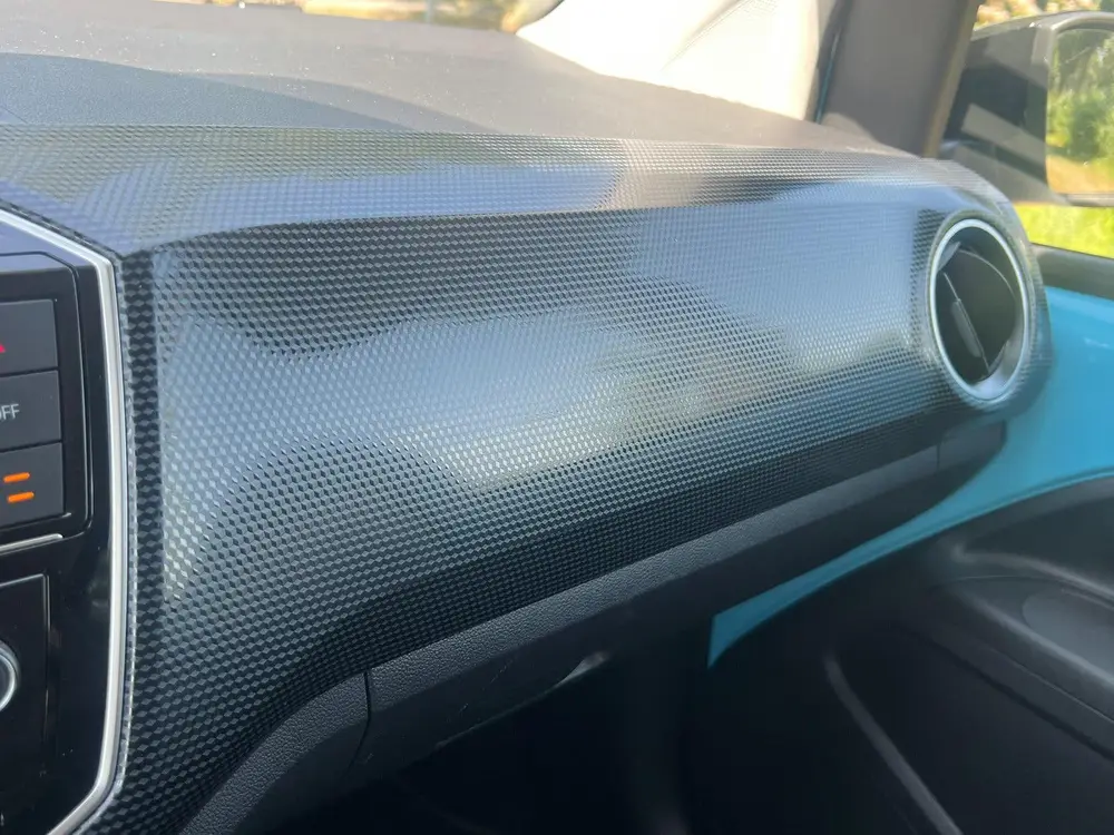 Volkswagen Up! 1.0 60PK 5D BMT - LUXE -2020 R-line Blauw uit 2020, foto 19