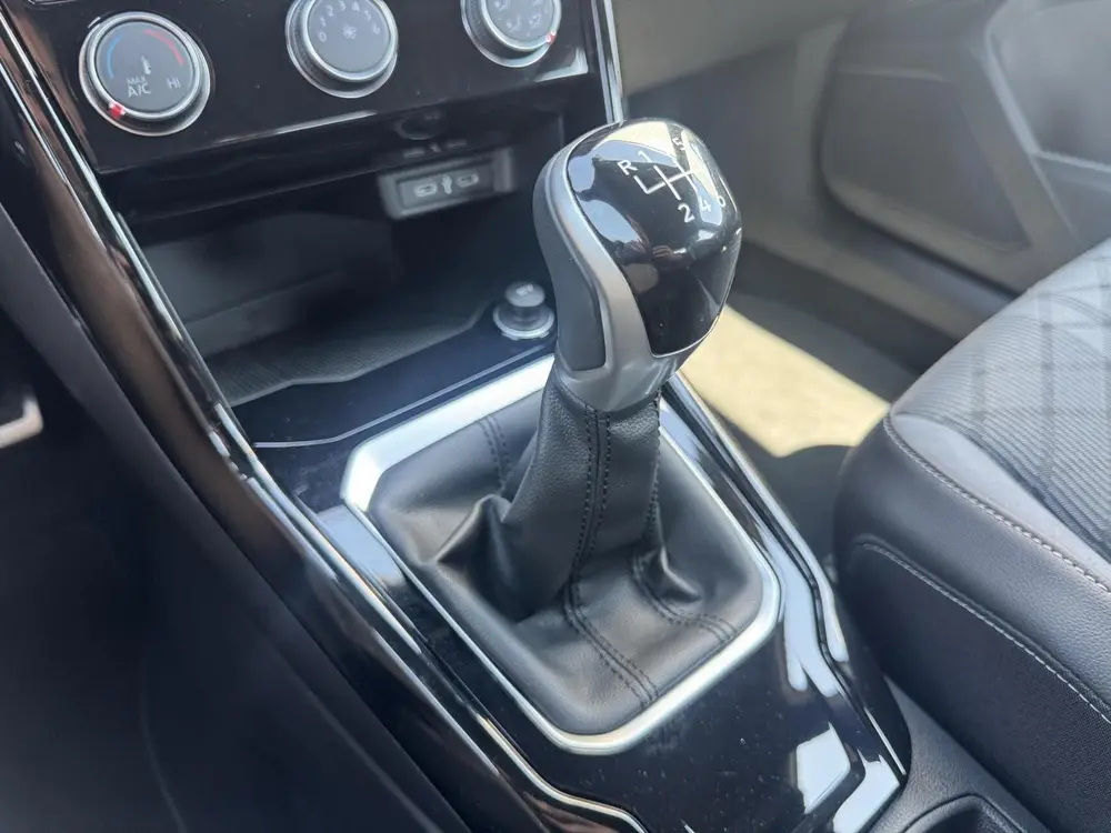 Volkswagen T-Roc 1.0 TSI R-Line|Carplay/Android|Als nieuw! uit 2024, foto 10
