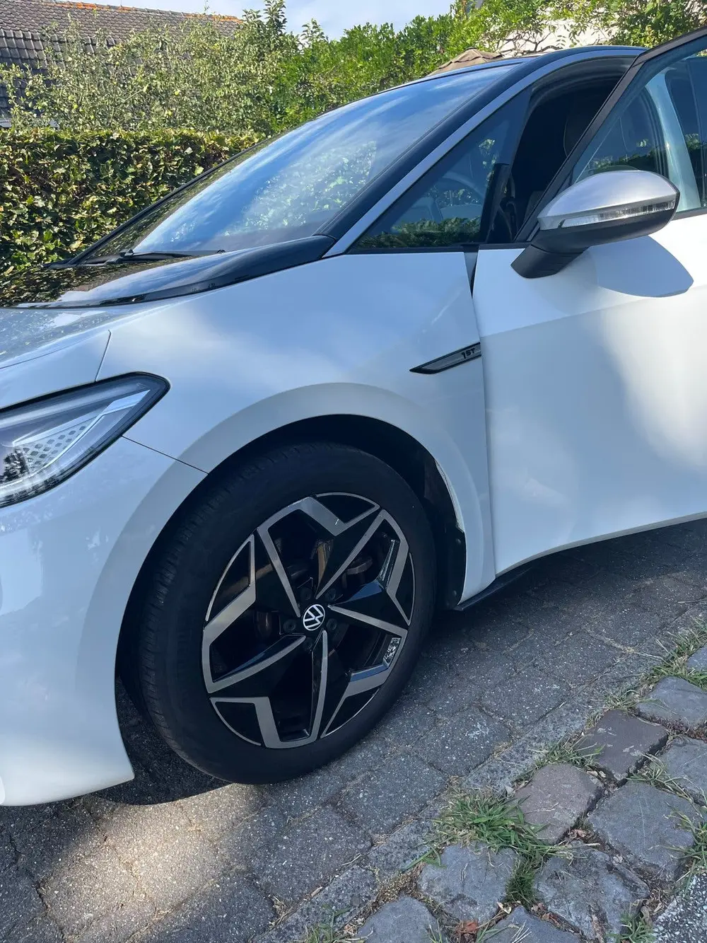Volkswagen ID.3 58kWh 204pk 2020 Wit -127.735 KM Soh 91,7% uit 2020, foto 3