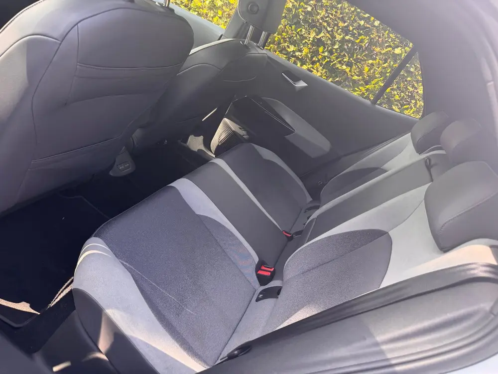 Volkswagen ID.3 58kWh 204pk 2020 Wit -127.735 KM Soh 91,7% uit 2020, foto 4