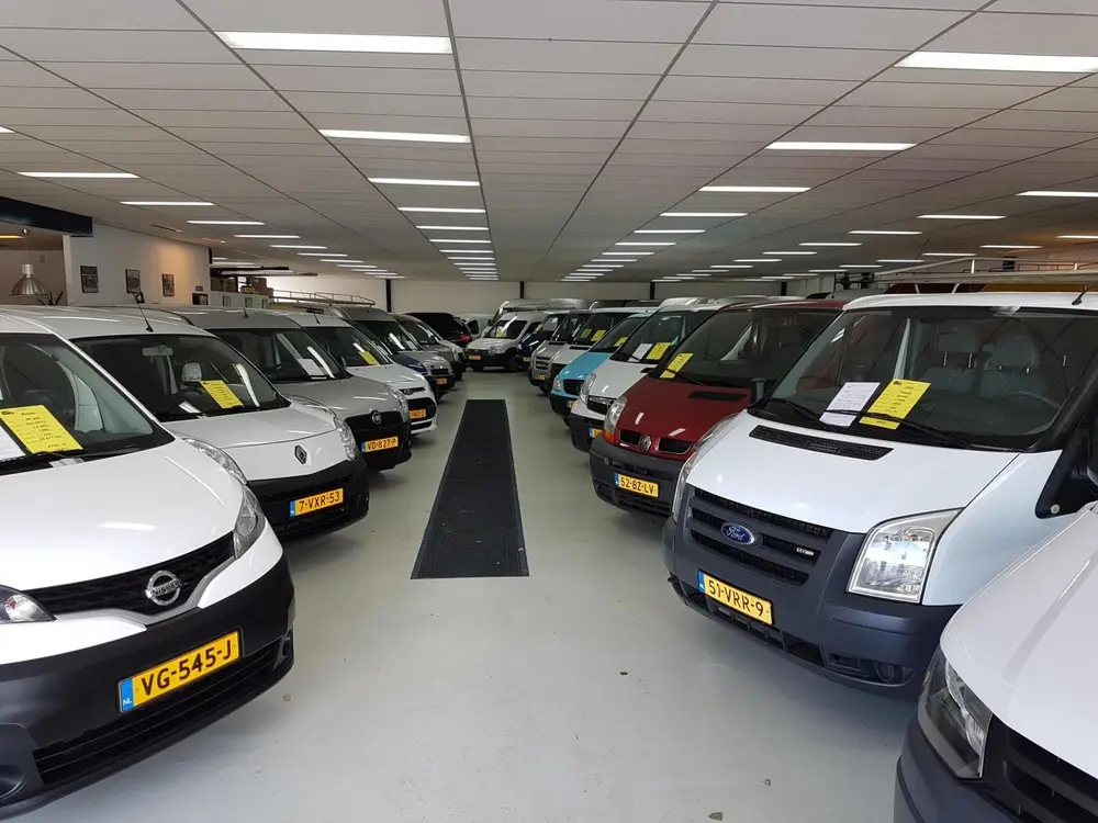 Volkswagen Transporter 2.0 TDI L2H1 Airco Cruise Navi uit 2019, foto 16