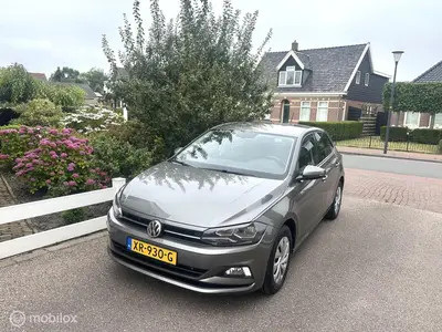 Volkswagen Polo 1.0 TSI 95PK DSG AUTOMAAT COMFORTLINE CARPLA uit 2019