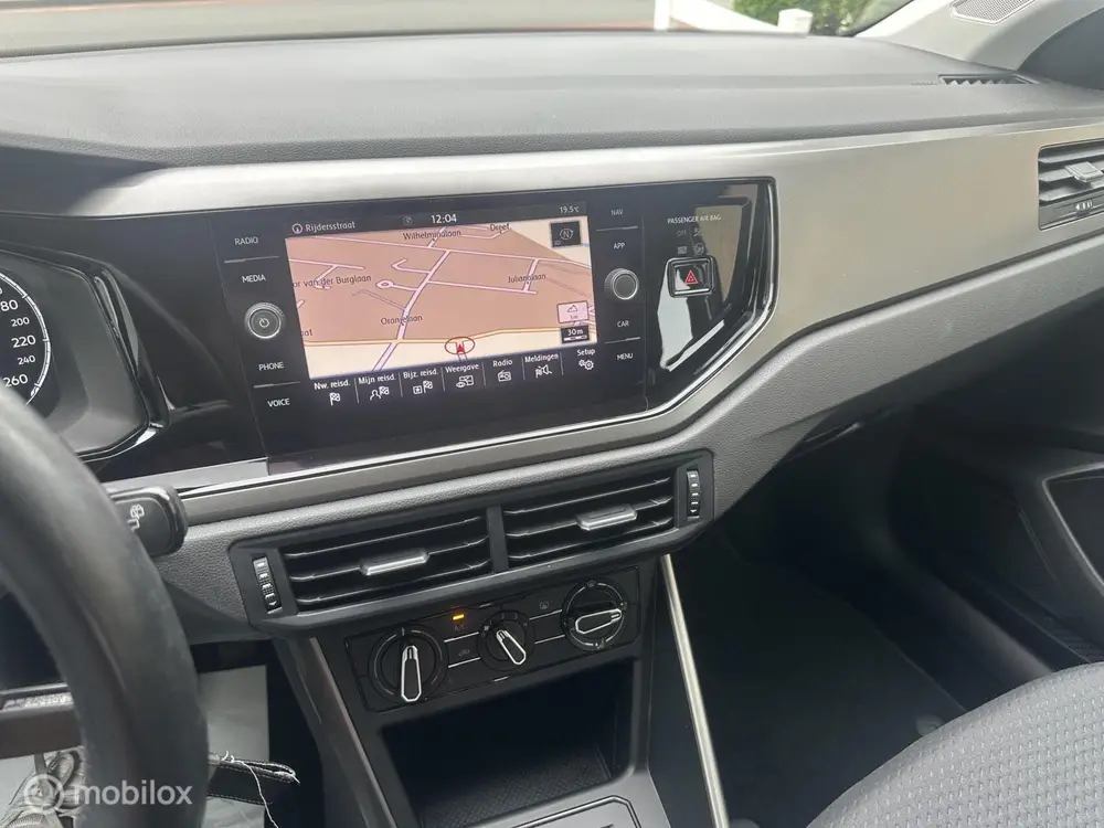 Volkswagen Polo 1.0 TSI 95PK DSG AUTOMAAT COMFORTLINE CARPLA uit 2019, foto 13