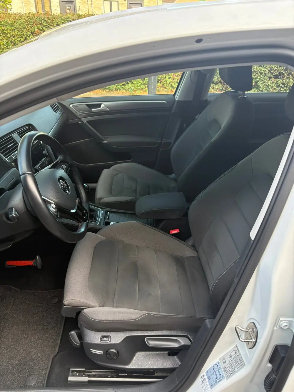Volkswagen Golf VII Golf 1.0 TSI Business Edition 115pk 5D 2019 Wit uit 2019, foto 10
