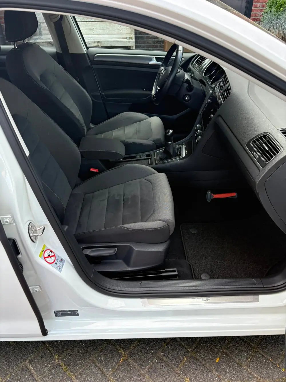 Volkswagen Golf VII Golf 1.0 TSI Business Edition 115pk 5D 2019 Wit uit 2019, foto 14