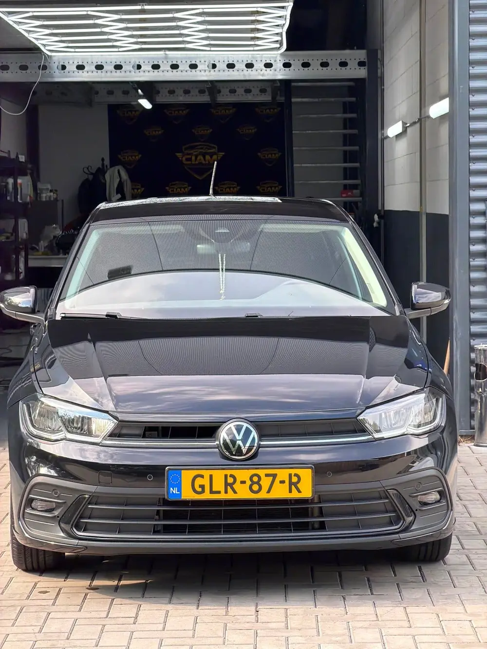 Volkswagen Polo 1.0 TSI 95 PK | 2023 | 48.000 km | Zwart uit 2023, foto 2