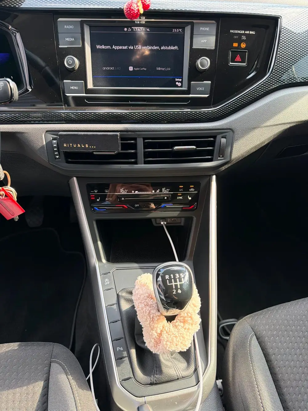 Volkswagen Polo 1.0 TSI 95 PK | 2023 | 48.000 km | Zwart uit 2023, foto 3