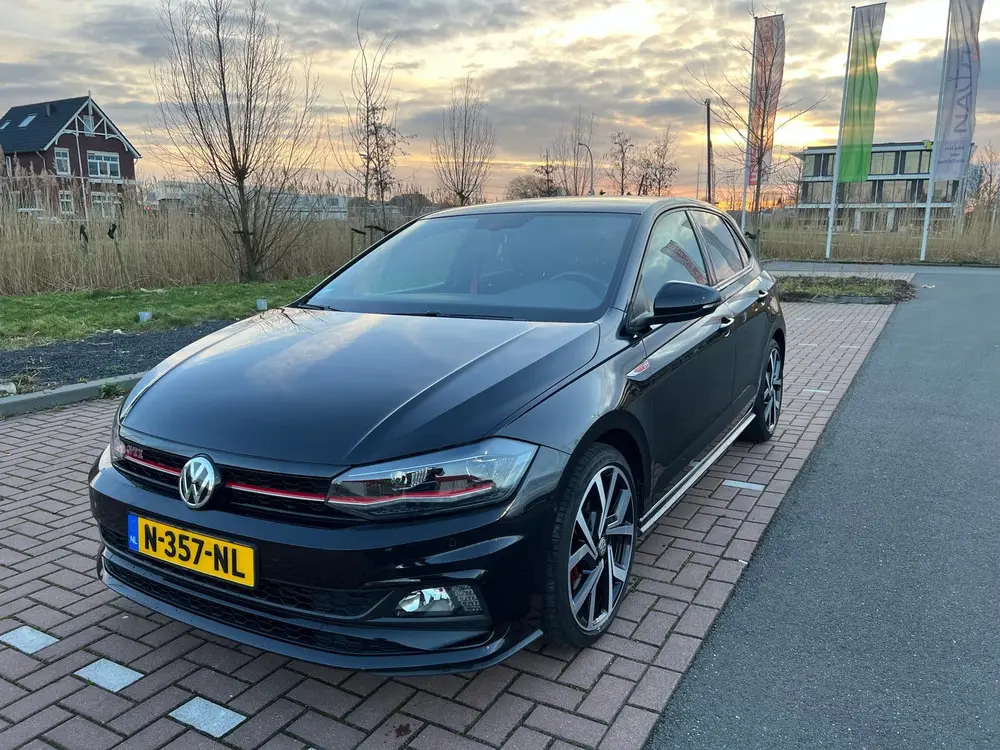 Volkswagen Polo GTI 2.0 DSG Carplay | Alcantara | Beats uit 2019, foto 2