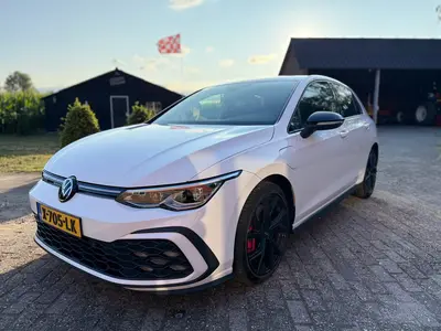 Volkswagen Golf 1.4 Ehybrid 204pk DSG 2021 Wit uit 2021