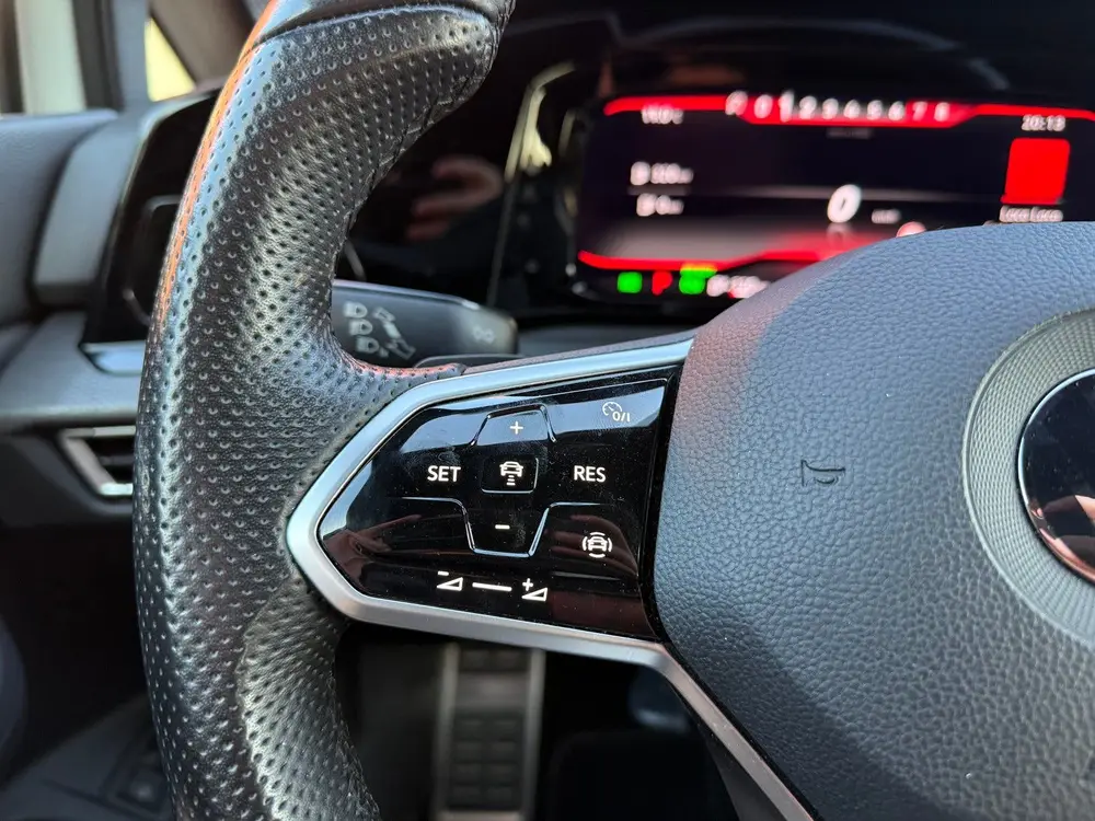 Volkswagen Golf 1.4 Ehybrid 204pk DSG 2021 Wit uit 2021, foto 10