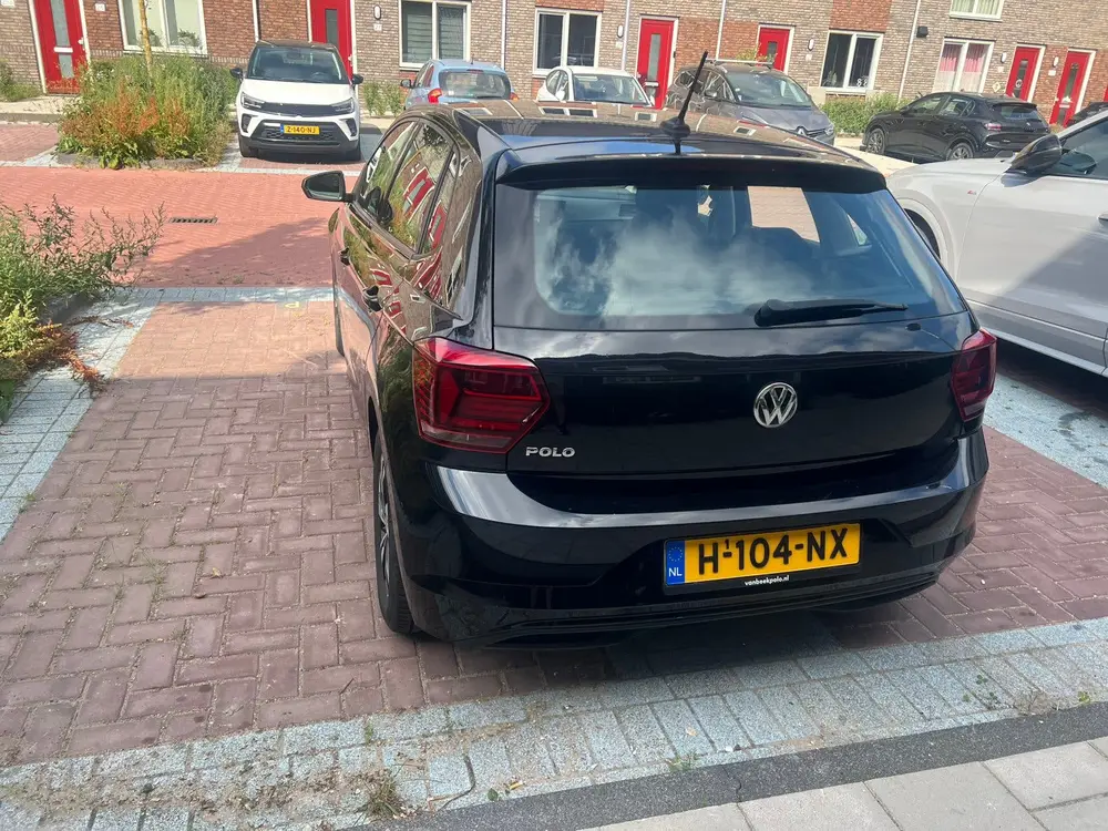 Volkswagen Polo 1.0 TSI 95pk 2020 Zwart uit 2020, foto 10