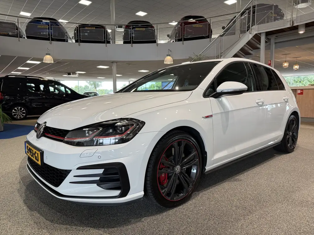 Volkswagen Golf 2.0 TSI GTI Performance, Virtual Dealer onde uit 2019, foto 5