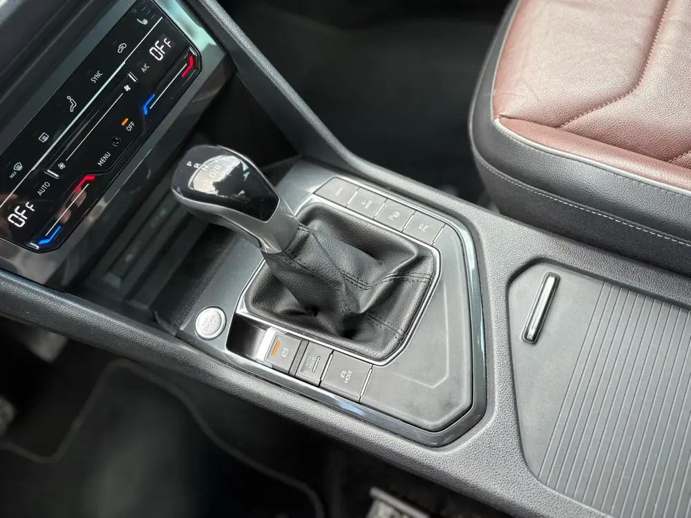Volkswagen Tiguan 1.4 TSI Ehybrid 150pk DSG 2021 Grijs uit 2021, foto 16