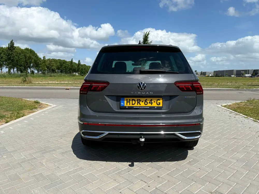 Volkswagen Tiguan 1.4 TSI Ehybrid 150pk DSG 2021 Grijs uit 2021, foto 5