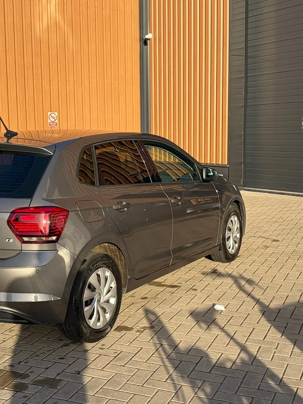 Volkswagen Polo 1.0 TSI 95pk 2020 Grijs 7 versnellingen uit 2020, foto 3