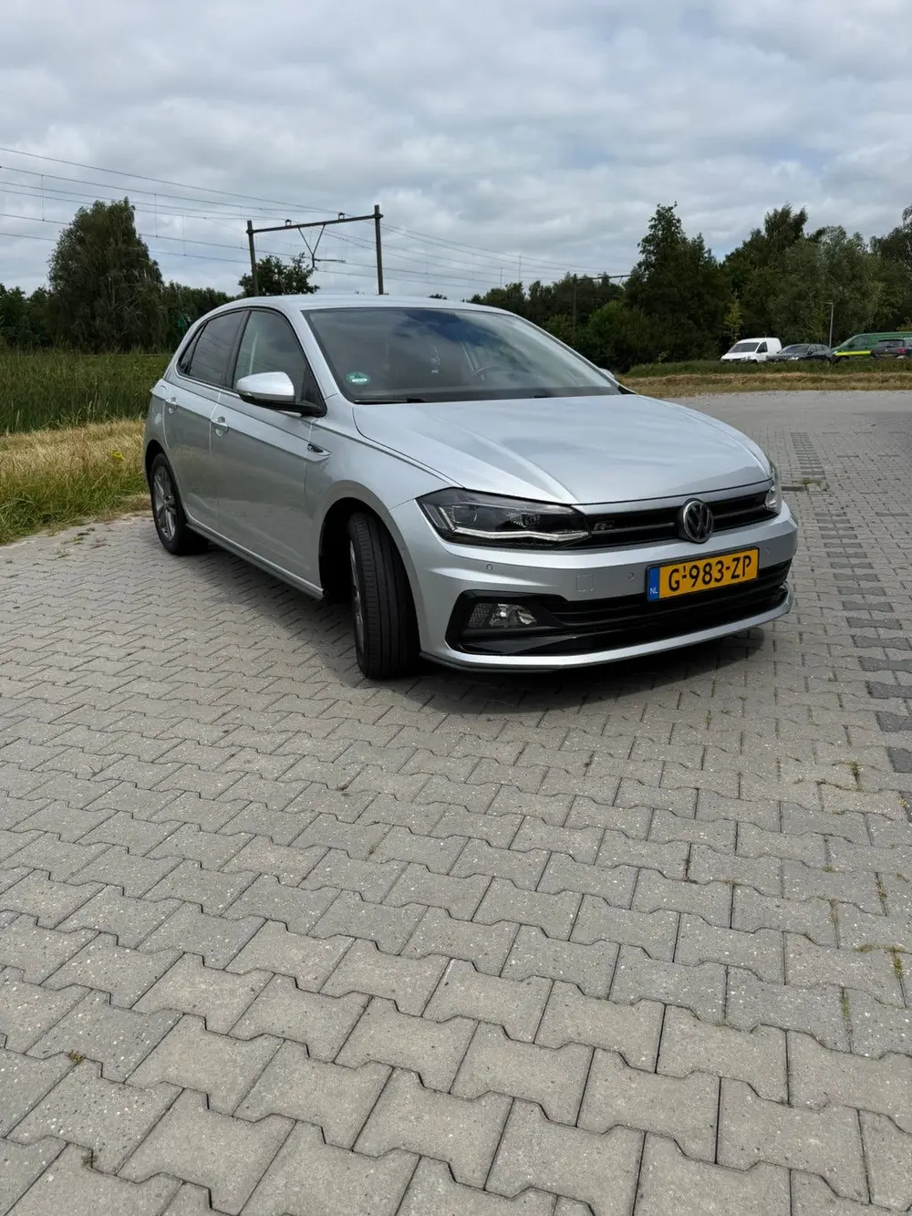 Volkswagen Polo 1.5 TSI 150pk 7-DSG 2020 Grijs uit 2020, foto 2