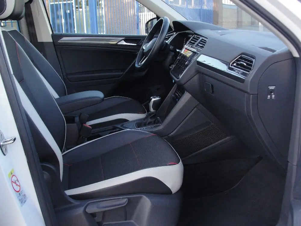 Volkswagen Tiguan 1.5 TSI/AUTOMAAT/2022/URBAN SPORT/OPEN DAK/TREKHAAK uit 2022, foto 7