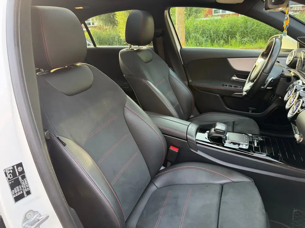 Mercedes-Benz A-Klasse Benz A-Klasse A 200 163pk 7G-DCT 2019 Wit AMG LIne uit 2019, foto 16