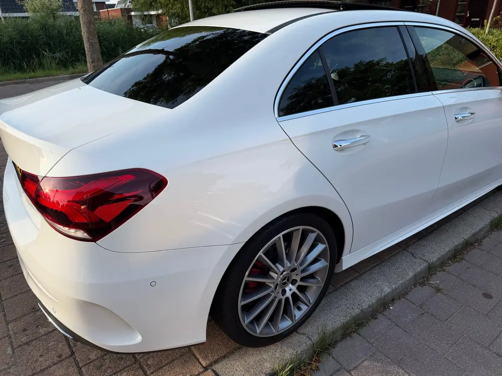 Mercedes-Benz A-Klasse Benz A-Klasse A 200 163pk 7G-DCT 2019 Wit AMG LIne uit 2019, foto 6