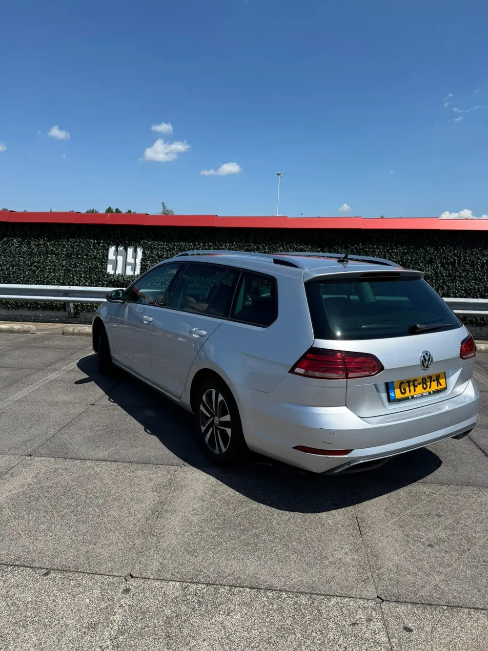 Volkswagen Golf Variant 2.0 TDI 150pk 7-DSG 2019 Grijs uit 2019, foto 4