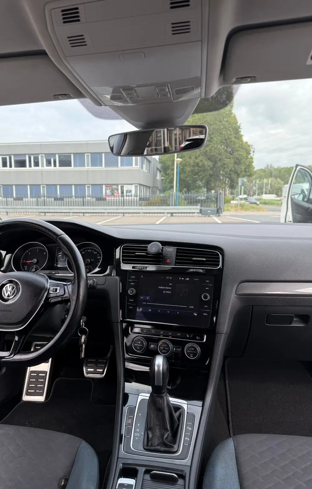Volkswagen Golf Variant 2.0 TDI 150pk 7-DSG 2019 Grijs uit 2019, foto 8
