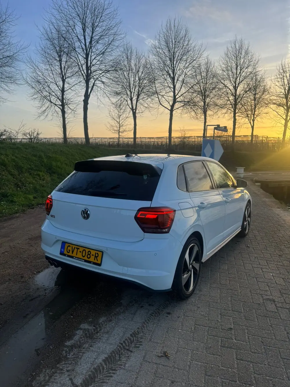 Volkswagen Polo 2.0 TSI 200pk 6-DSG 2019 Wit uit 2019, foto 5