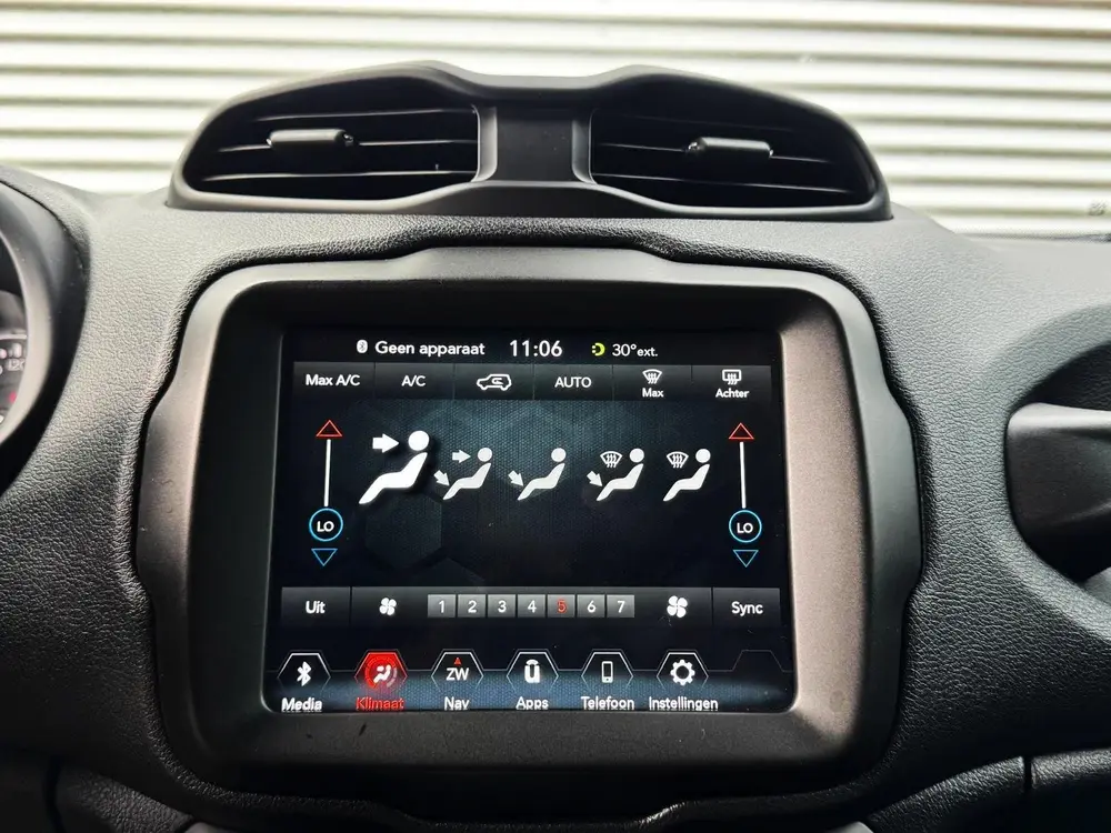 Jeep Renegade 1.3 TGDi Limited 4x2/Led/Navi/Camera/Automaat uit 2019, foto 16