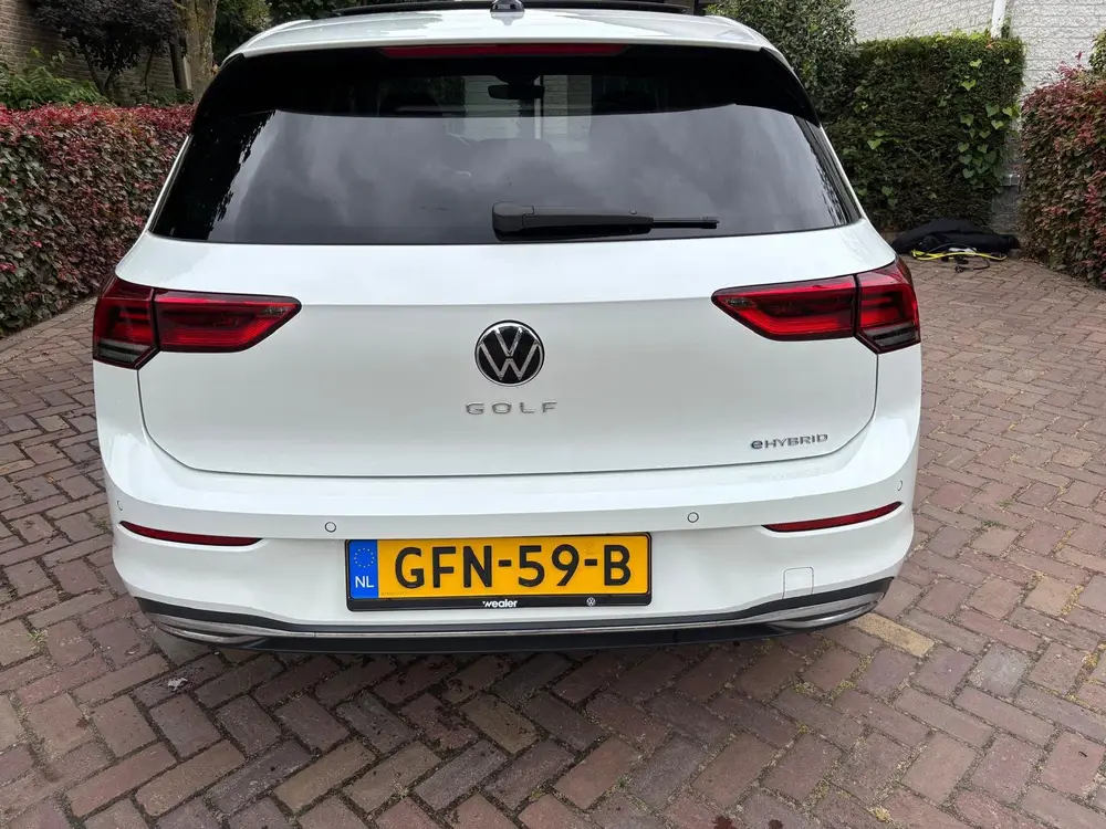 Volkswagen Golf 1.4 Ehybrid 204pk DSG 2022 Wit uit 2022, foto 4