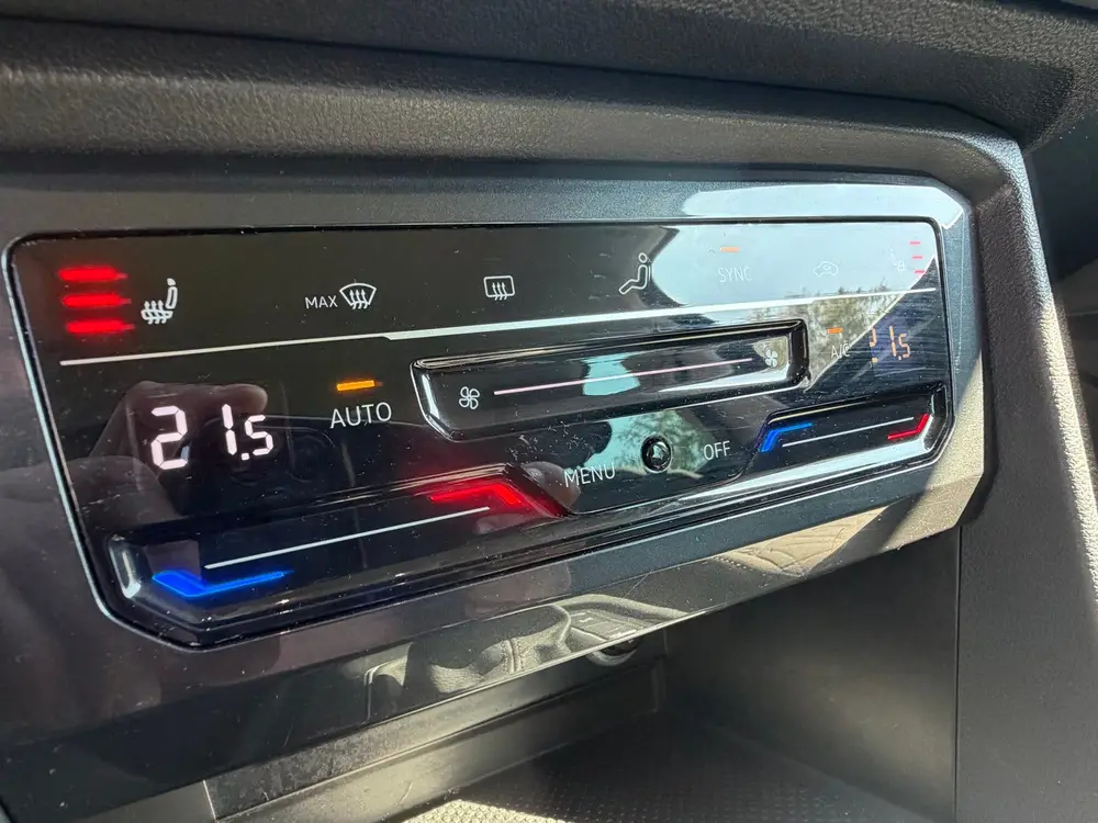 Volkswagen Tiguan 1.5 TSI 150pk DSG lage kmstand 51.000 ! uit 2020, foto 18