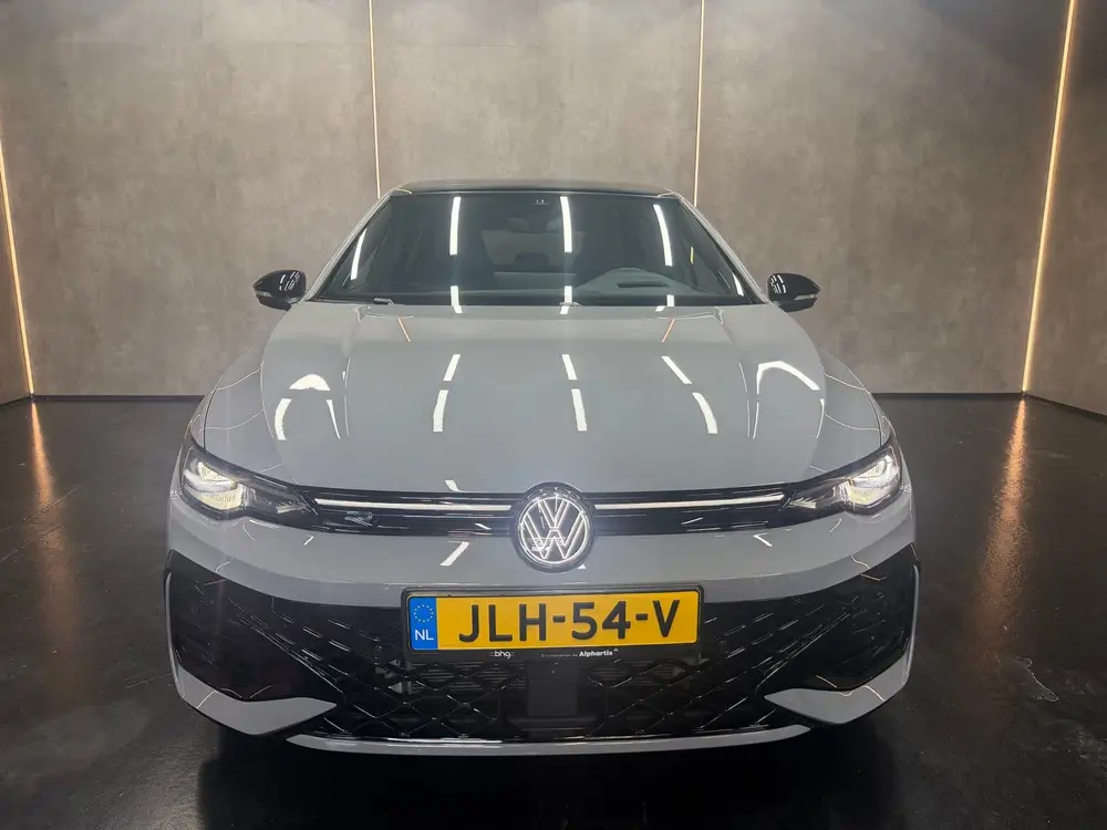 Volkswagen Golf 8.5 1.5 eTSI R-Line 150PK | Pano | 360 | H&K uit 2025, foto 2