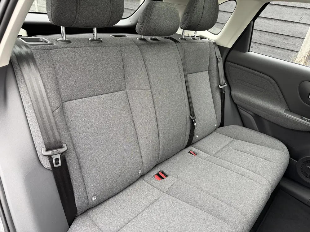 Leapmotor B10 Life Hybrid EV 18.8 kWh 218PK Automaat Navigat uit 2026, foto 15