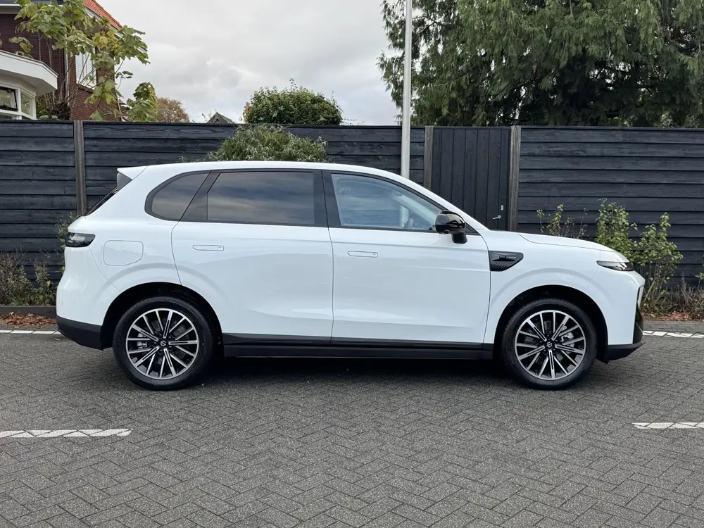 Leapmotor B10 Life Hybrid EV 18.8 kWh 218PK Automaat Navigat uit 2026, foto 8