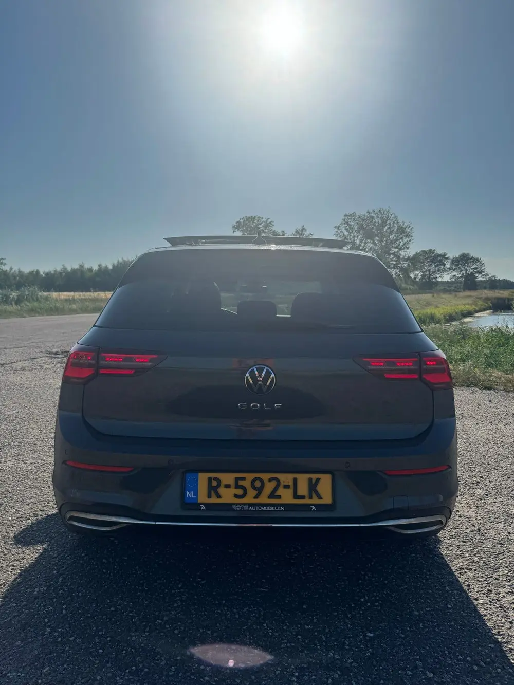 Volkswagen Golf 1.5 TSI Style 150pk 2020 Grijs uit 2020, foto 3