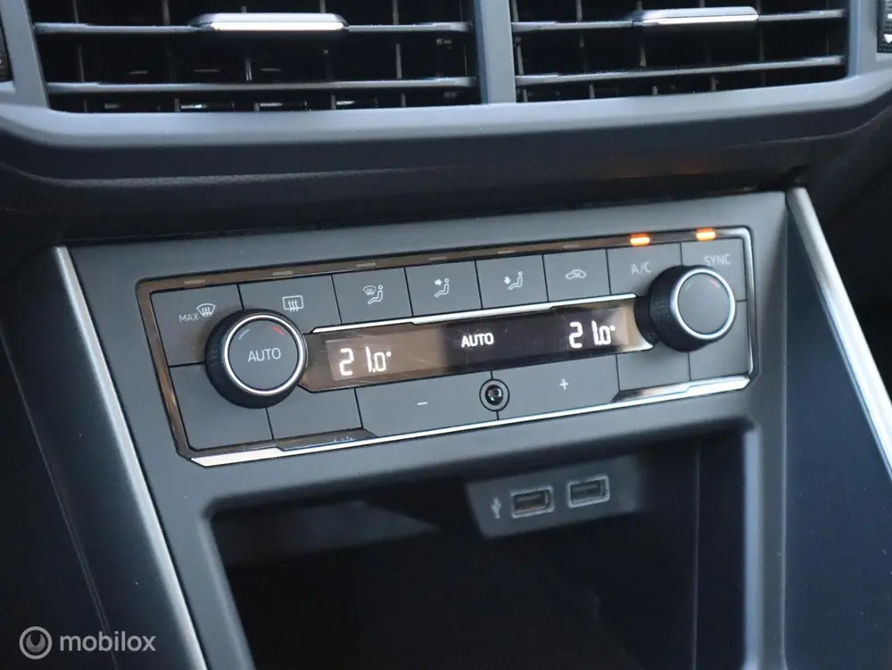 Volkswagen Polo 1.0 TSI Highline Beats CarPlay PDC Clima ACC uit 2019, foto 6