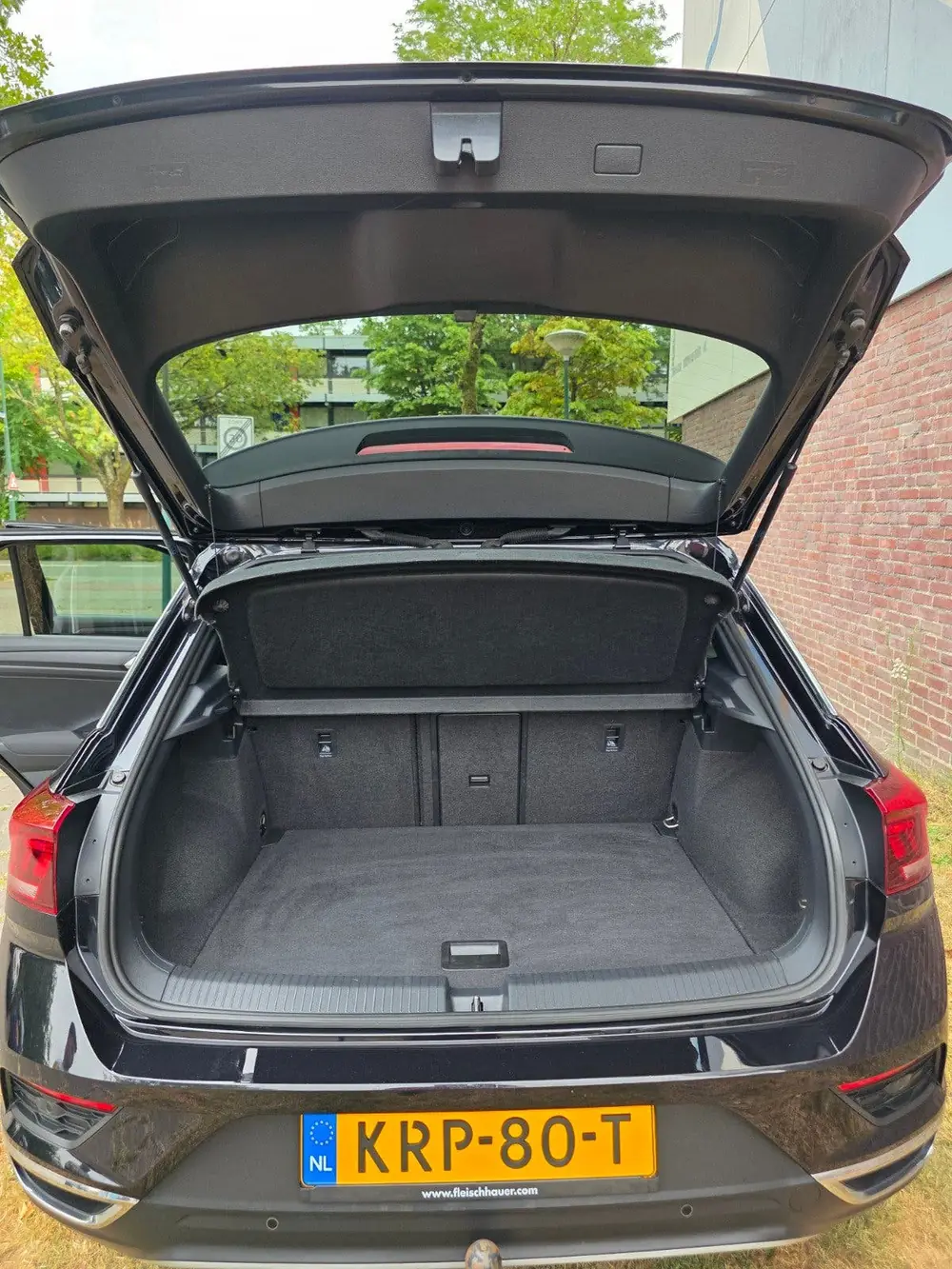 Volkswagen T-Roc 1.5 TSI 150pk 7-DSG 2019 APK tot Juli 2028 uit 2019, foto 10