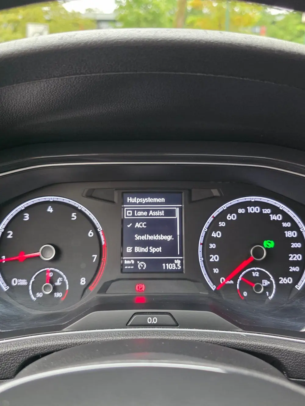 Volkswagen T-Roc 1.5 TSI 150pk 7-DSG 2019 APK tot Juli 2028 uit 2019, foto 15