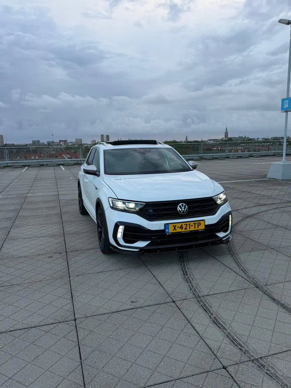 Volkswagen T-Roc 2.0 TSI 4Motion R | AKRA | BEATS | FACELIFT uit 2020