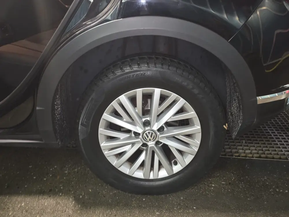 Volkswagen T-Roc 1.5 TSI 150pk 2019 Zwart uit 2019, foto 12