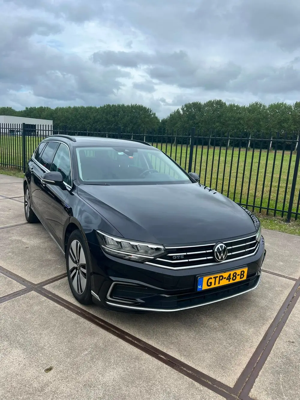 Volkswagen Passat Variant Passat 1.4 TSI Phev 218pk 6-DSG 2021 Zwart uit 2021