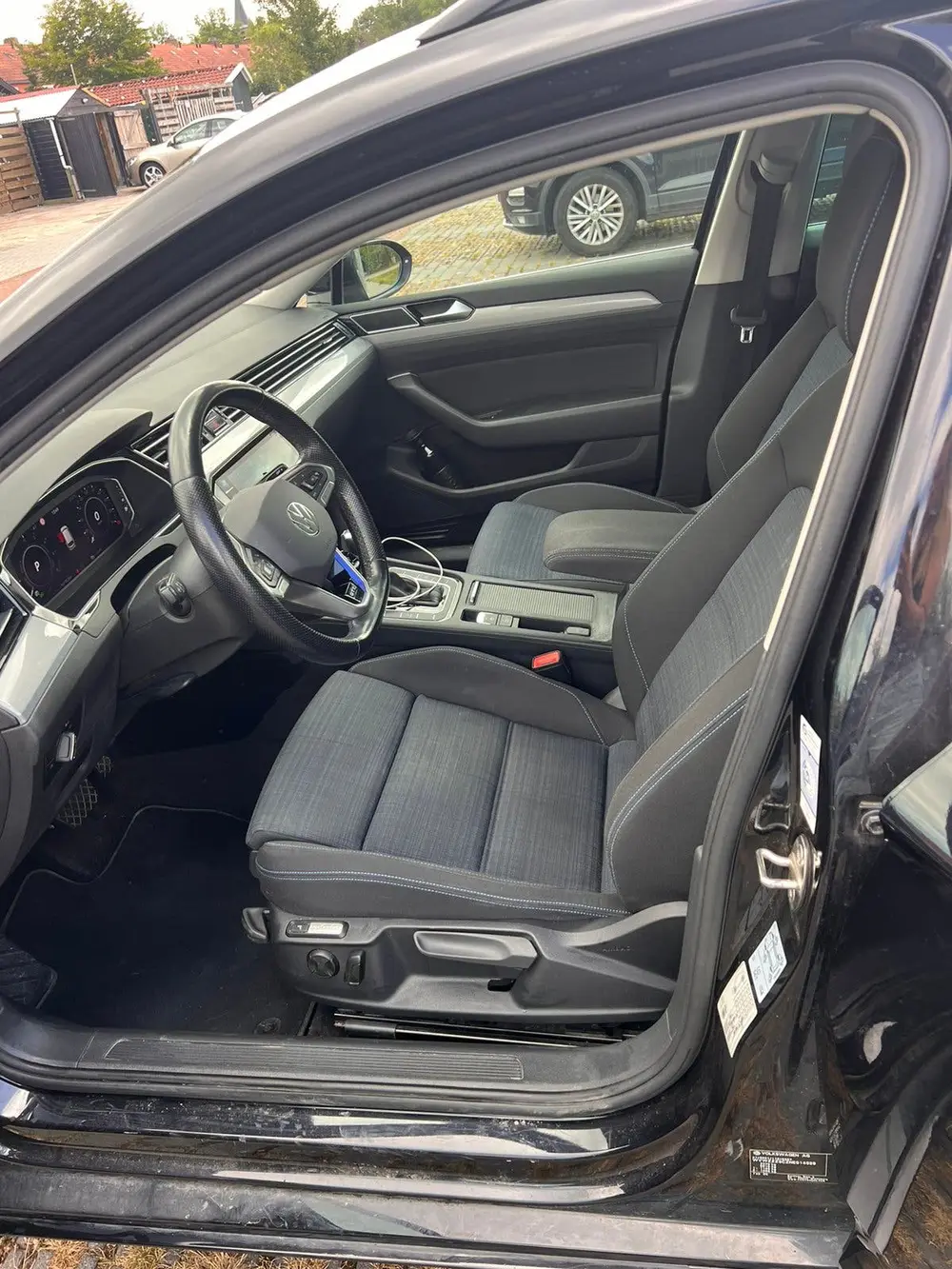 Volkswagen Passat Variant Passat 1.4 TSI Phev 218pk 6-DSG 2021 Zwart uit 2021, foto 8