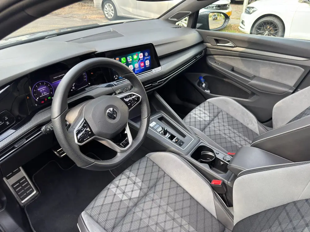 Volkswagen Golf 1.5 eTSI R-Line DSG Pano Harman IQ.Light uit 2021, foto 9