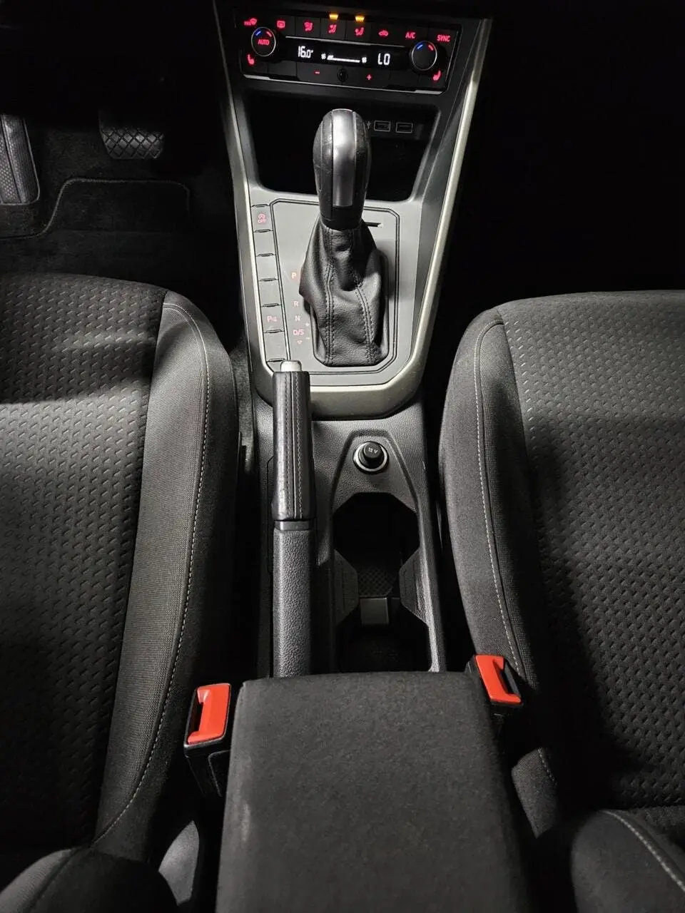 Volkswagen Polo 1.0 TSI DSG Comfortline Business|CARPLAY|ACC uit 2020, foto 10